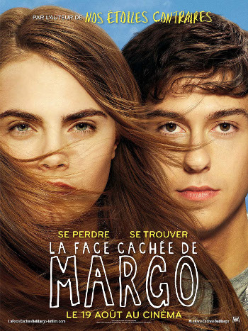 Affiche du film représentant la jeune Margo et son ami Quentin.