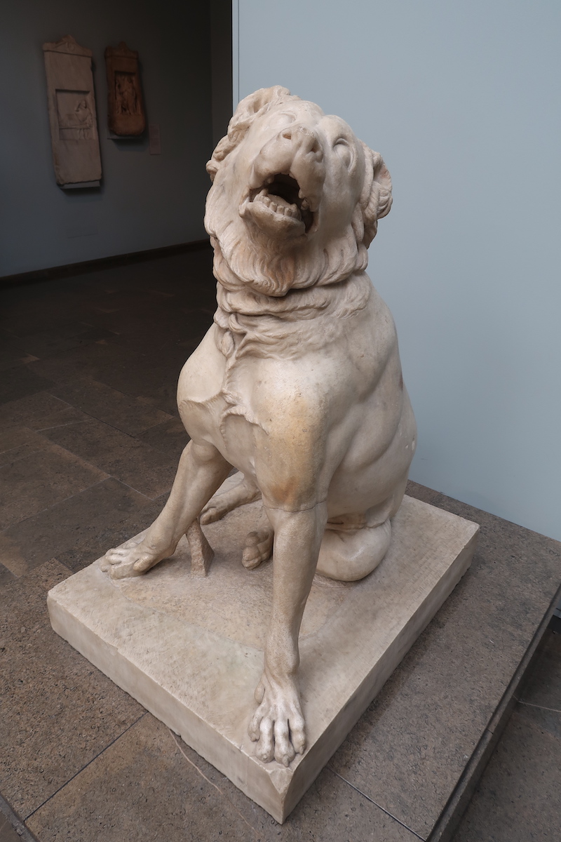 Statue chien British Museum.