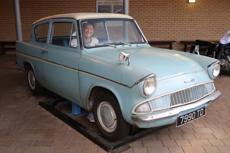 ford anglia