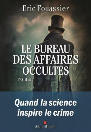 Couverture du roman représentant un inspecteur portant un haut de forme dans Paris.