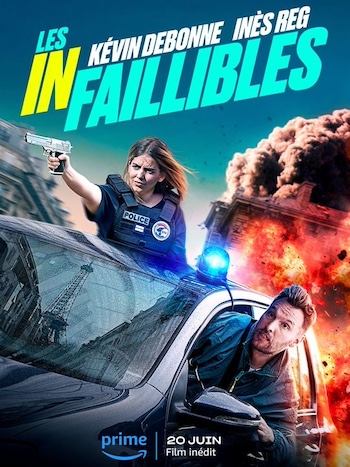 Affiche du film Les infaillibles représentant deux flics en pleine cascade dans une voiture de police.