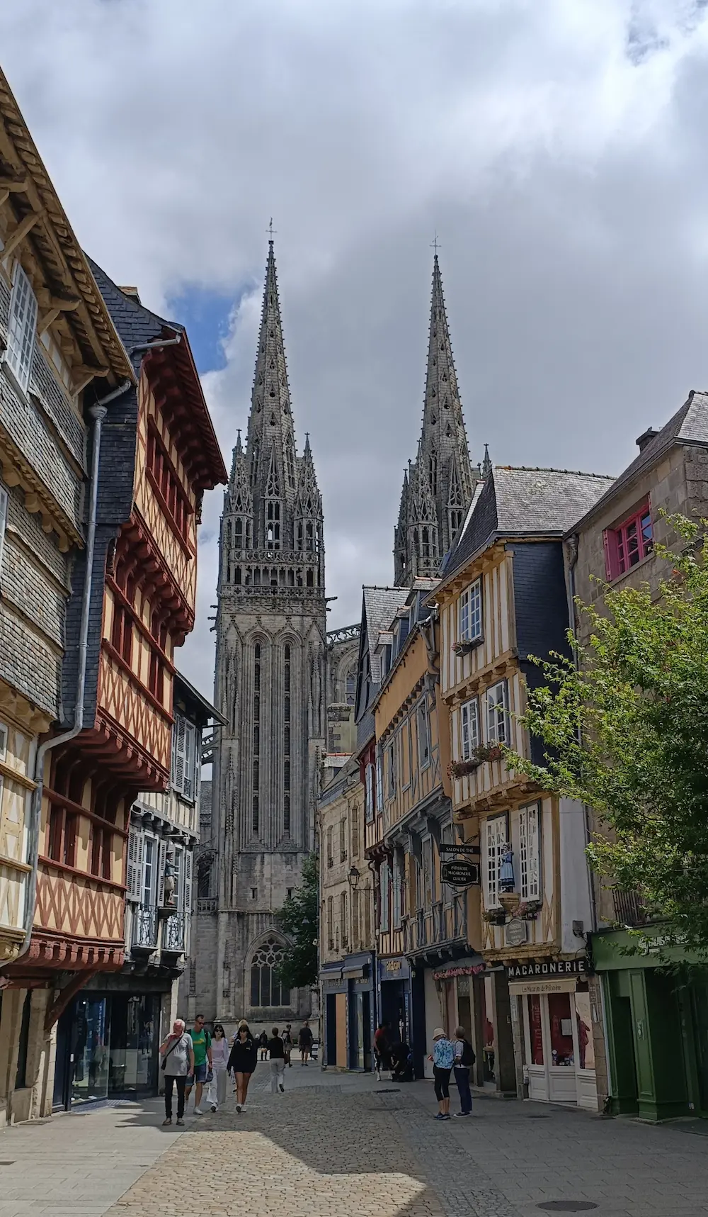 Vue sur la cathédrale.